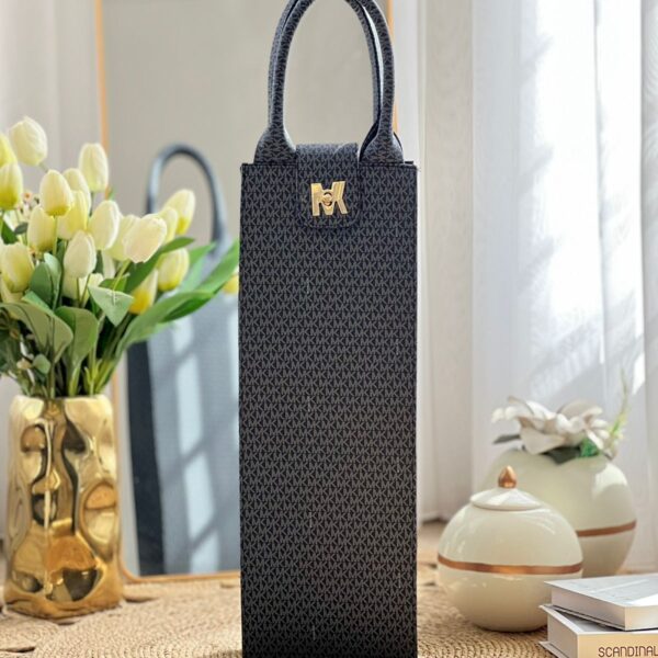 ASSIL EZZEDINE | Shisha Bag – MK Navy Blue